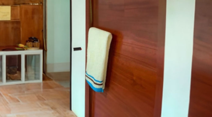 Surprising benefits of hanging a towel on the door handle in your hotel room