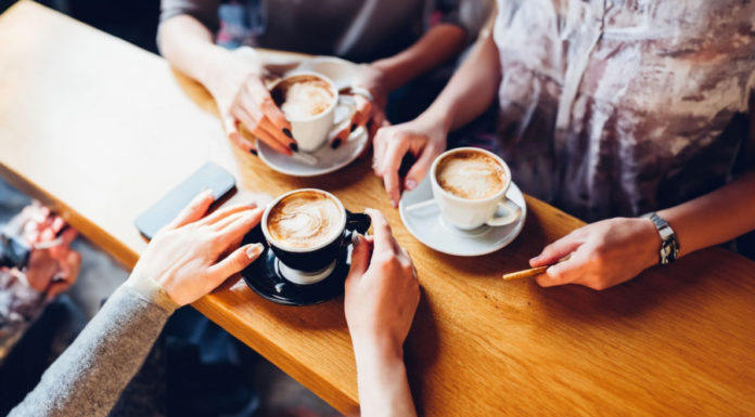 Hot Coffee or Iced Coffee: Which is Better? Many Coffee Addicts Don’t Know This.