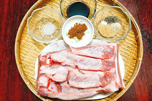 Impress your chef by adding this ingredient to make crispy, flavorful and fragrant marinated meat.