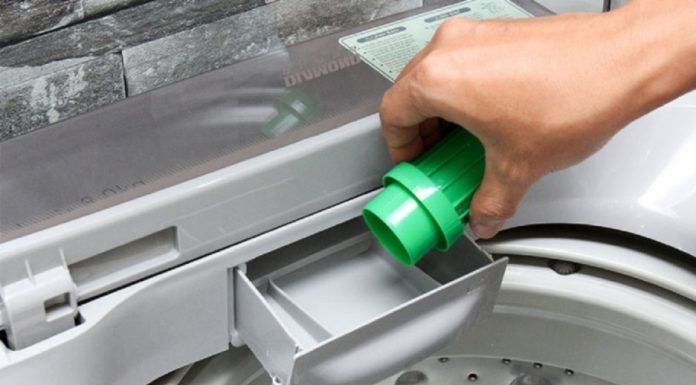 Why doesn’t laundry at home smell as good as at the store?