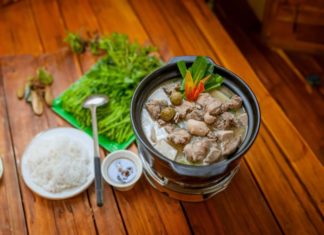 “A Hearty, Healthy Dish: Tangy Braised Duck with Pickled Lime for a Cozy Winter Feast”