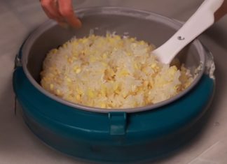 Mom’s secret recipe for cooking sticky rice in a rice cooker quickly and still achieve its signature chewiness and glossy appearance thanks to this clever trick