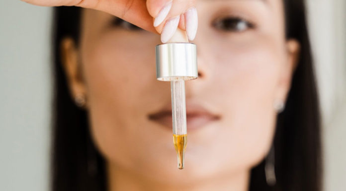 6 Golden Nutrients for Firming and Anti-Aging Your Skin