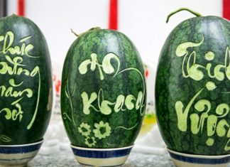 8 Stunning Watermelon Carving Ideas for Tet Table Decoration