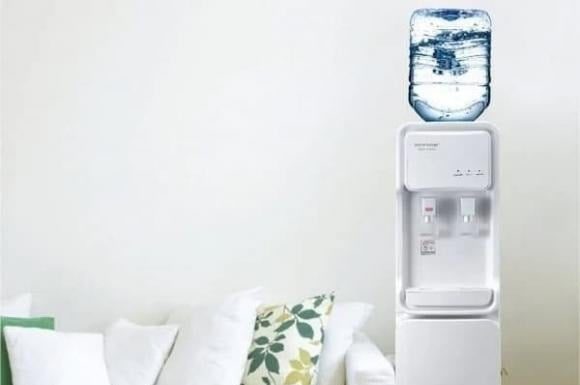 “The Power of Water Purification: A Feng Shui Guide to Year-Round Family Prosperity”