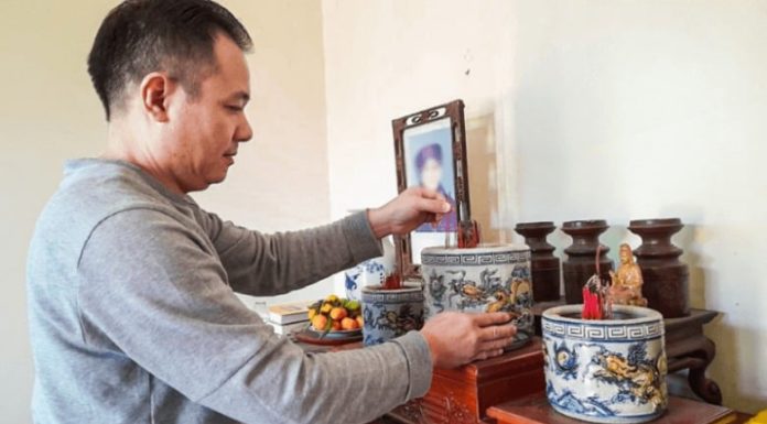 3 Tips for Offering Incense to Ancestors at the End of the Year to Receive Blessings and Abundance in the New Year