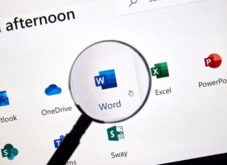 How to open a Word file in full screen in Word 2007, 2010, 2016, 2019 easily