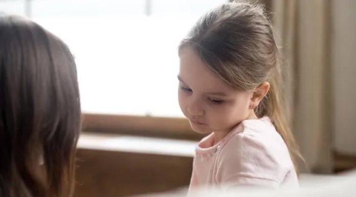 Warning Signs Your Child is Lying: What Smart Parents Should Do