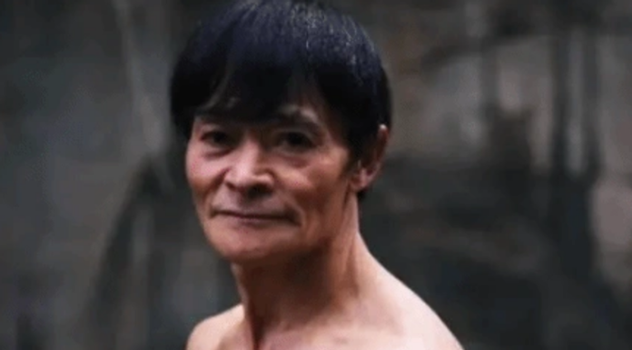 The Amazing Tale of an 80-Year-Old Man with an Eight-Pack Abs, Bulging Muscles, and Jet-Black Hair: What’s the Secret Behind This Marvel?