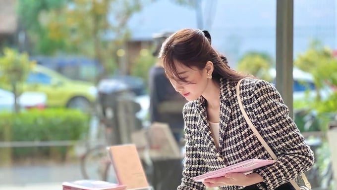 4 Favorite Coats Loved by Vietnamese Celebrities, Elegant and Age-Defying