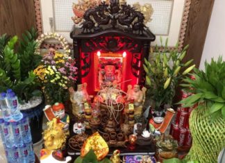 Last day of the year, remember to express gratitude to the God of Wealth for a smooth year-end and a prosperous new year