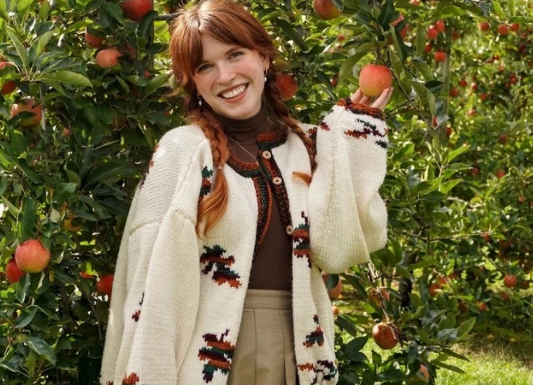 Grandma style increasingly endorsed by trendy fashion enthusiasts