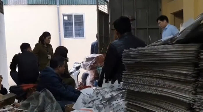 Counterfeit and fake candies flooding the Tet market