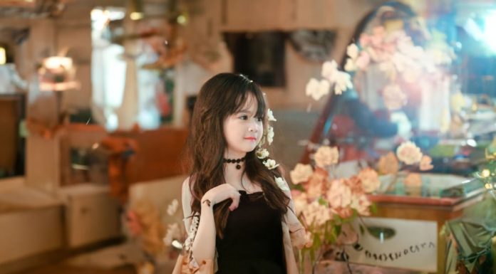 A Baby Girl is Born in 3 Months, Blessed with Prosperity and Happiness.