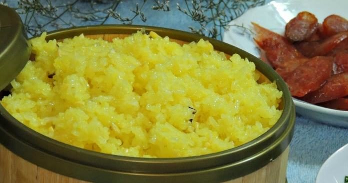 Cooking sticky rice by just adding water is not enough: Try this method for soft and chewy rice, reducing cooking time by half.