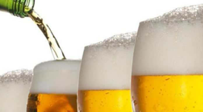 Is Beer Better with or without Foam?