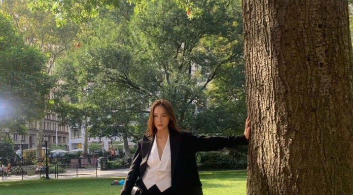 Killer Outfit Ideas for Work and Play with Stylish Blazers from Korean Fashion Trendsetters