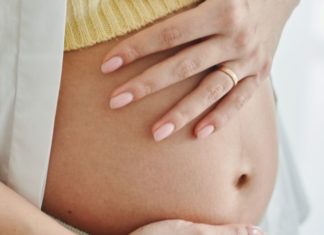 Can a pregnant belly sit? The difference between a pregnant belly and a fat belly.