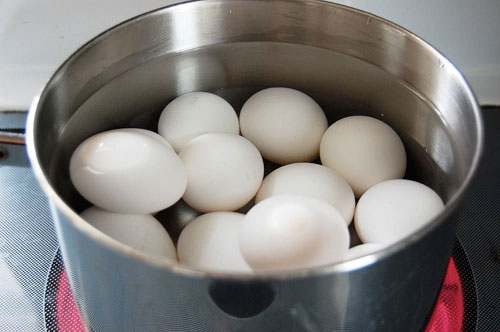 Simple and Common Mistakes When Boiling Eggs
