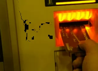 Guide to withdrawing money from Agribank ATMs safely and securely without getting your card swallowed