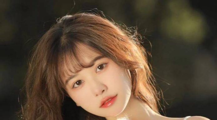 Capture the Ethereal Beauty: Discover the Secrets of Taking Graceful and Captivating Photos