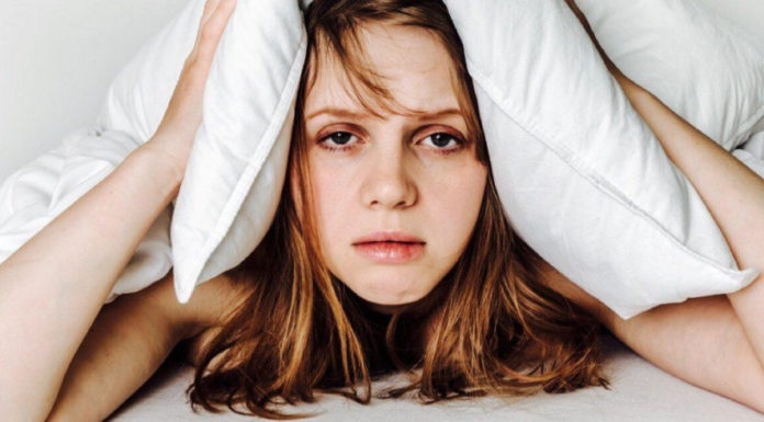 4 Tips to Revitalize Your Skin After a Late Night