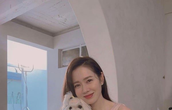 Sneak Peek at Effective Anti-Aging Hacks from Gorgeous 40-year-old Women