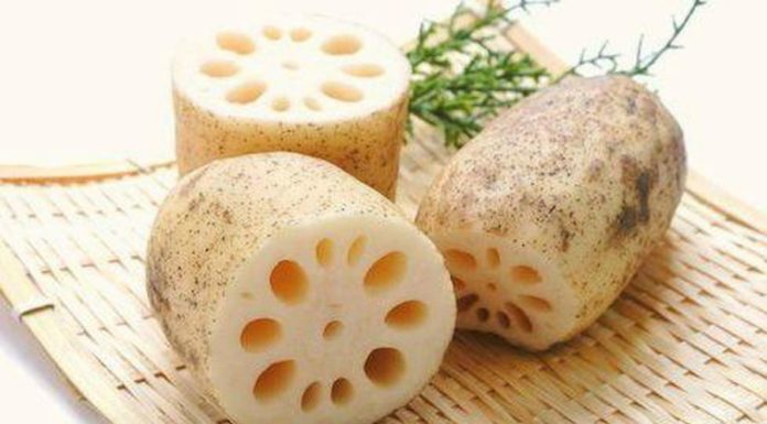 A root vegetable that grows deep in the mud and is rich in potassium, stuffed together with sticky rice to create a delicious and heart-healthy dish