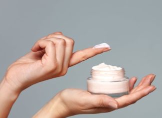 3 Tricks to Rejuvenate and Minimize Neck Wrinkles