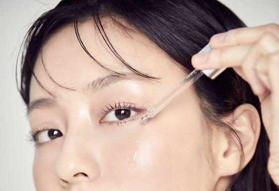 4 Ingredients in Cosmetics that Cause Severe Dehydration