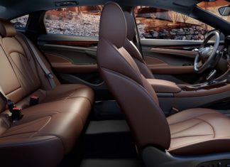 Why the Middle Seat in the Car Back Row is Often Bulging