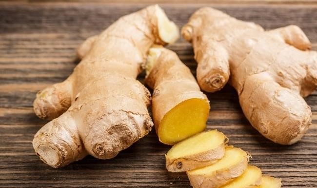 5 effective tips to combat excessive dandruff, achieve a clean scalp, and reduce substantial hair loss