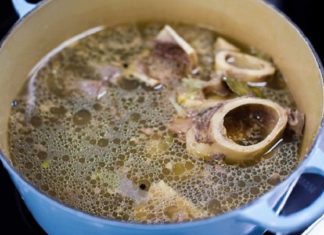 Cloudy Bone Soup: A Guide to Making Clear, Refreshing, and Odorless Broth