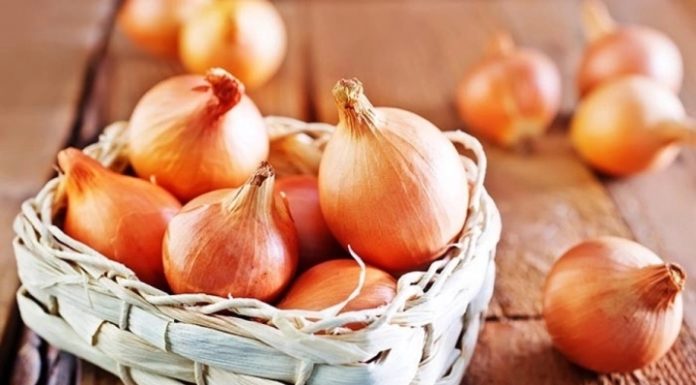 Choose heavy or light when selecting onions