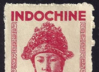 Queen Hoang won the Indochina Beauty Queen title 3 times, leading the fashion trend ahead of her time.