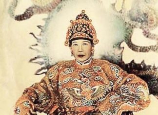The most powerful Empress who survived through 10 out of 13 Nguyen emperors, who is she?