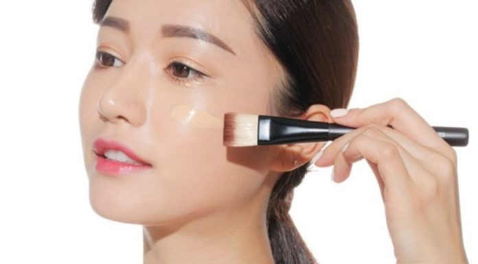 The Power of Concealer to Achieve Flawless Skin: A Comprehensive Guide for Women