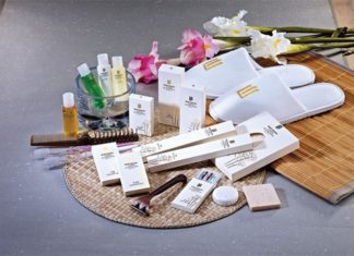 6 Essential Items to Bring Comfort when Staying in a Hotel, especially Number 3, Everyone Carries it when Checking Out