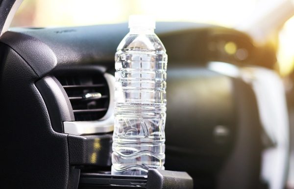Why you shouldn’t leave water bottles in your car during summer?