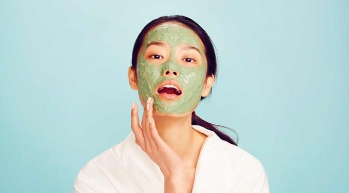 “5 Unusual yet Familiar Skincare Tips to Revitalize Your Aging Skin”