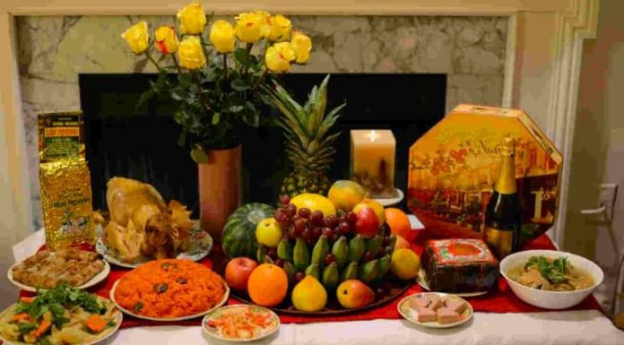 What’s in the Reunion Tray for the 30th Lunar New Year of Horse 2024?