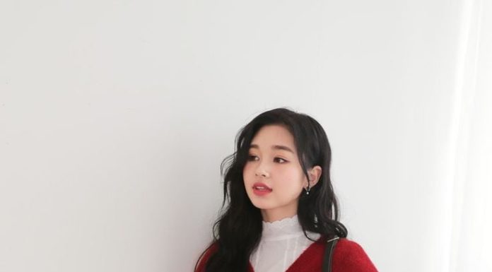 4 basic tips to wear red on Tet without worrying about looking washed-out or unflattering