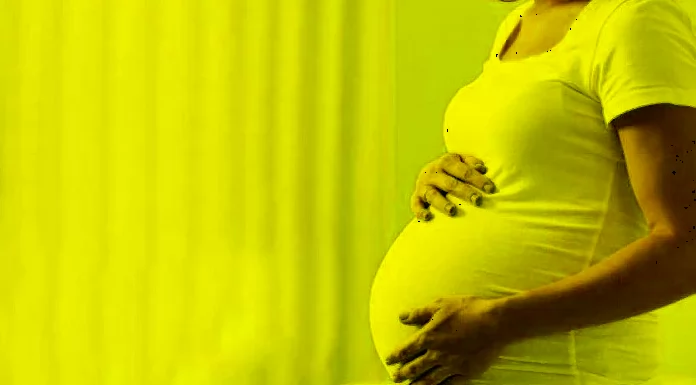 Find out the gender of your baby by looking at the distinct features on the mother’s body