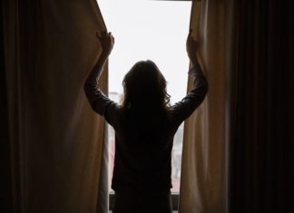 10 tips to keep your home cool during hot summer days