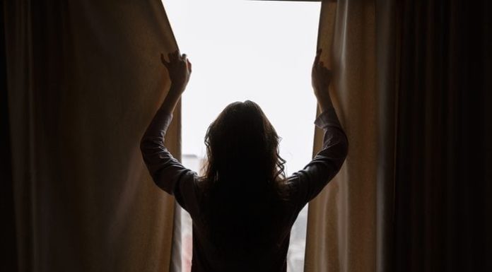 10 tips to keep your home cool during hot summer days