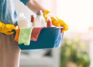 Eliminate Unpleasant Damp and Mould Odors in Small Spaces with This Effective Powder