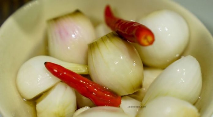 One spoonful of this onion salt is all you need: Eliminate all odor, crispness, and no worries about floating hairs