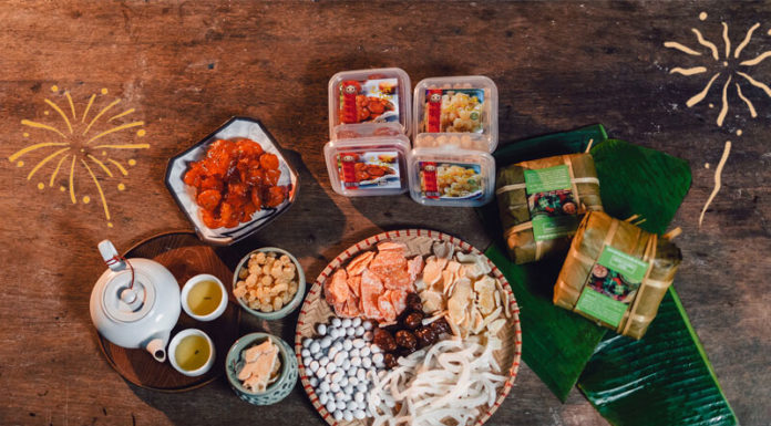 Beautiful and Elegant Tet Jam Boxes and Trays