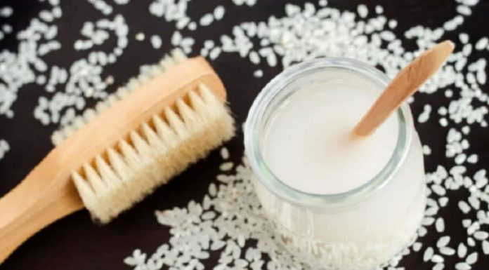 The Surprising Benefits of a Toothpaste and Rice Water Mixture