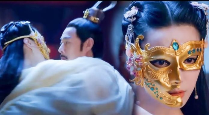 What does the emperor’s favorite concubine fear the most?